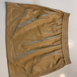 Aritzia Faux Leather Skirt - Small - Never Worn